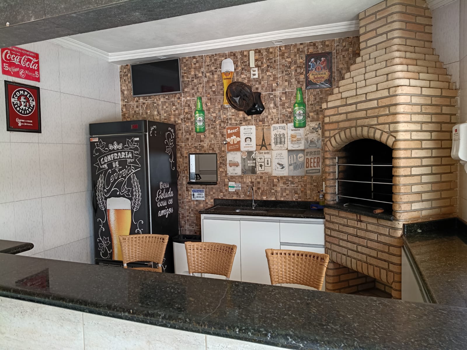 Área gourmet com churrasqueira