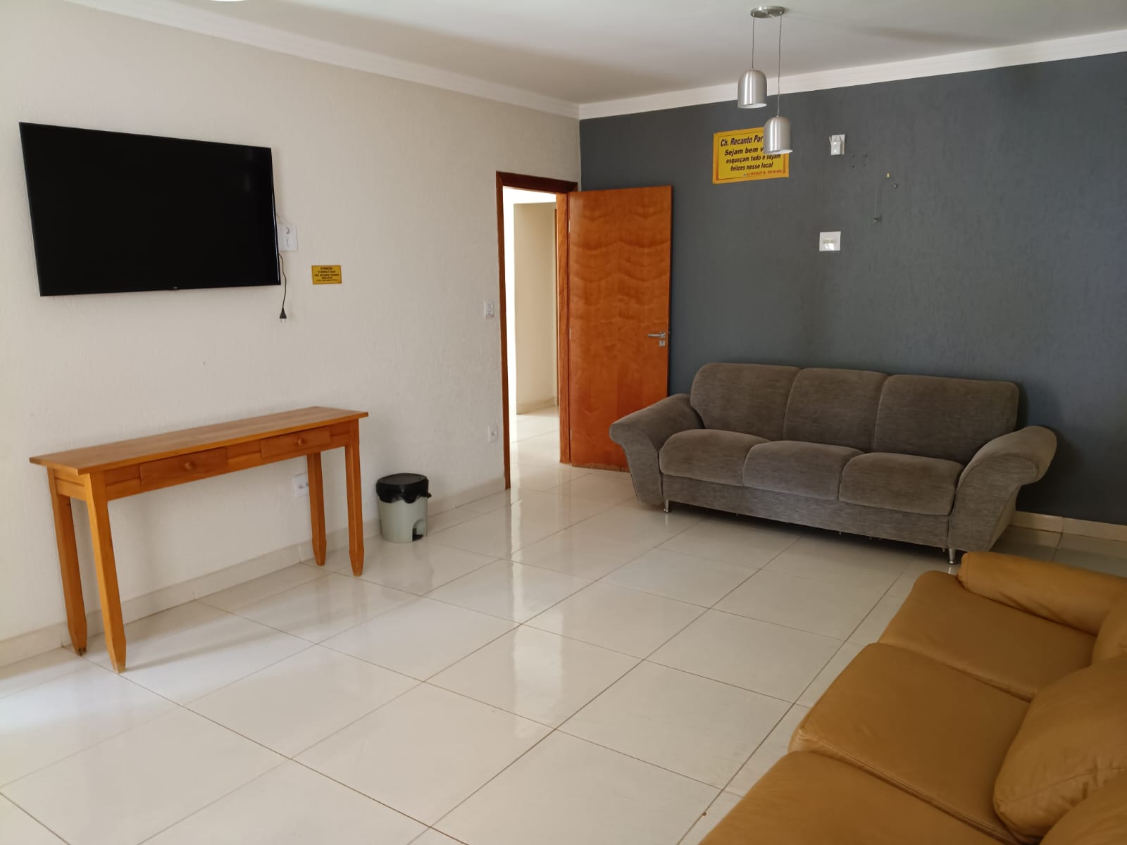Área externa com foco em lazer e descanso